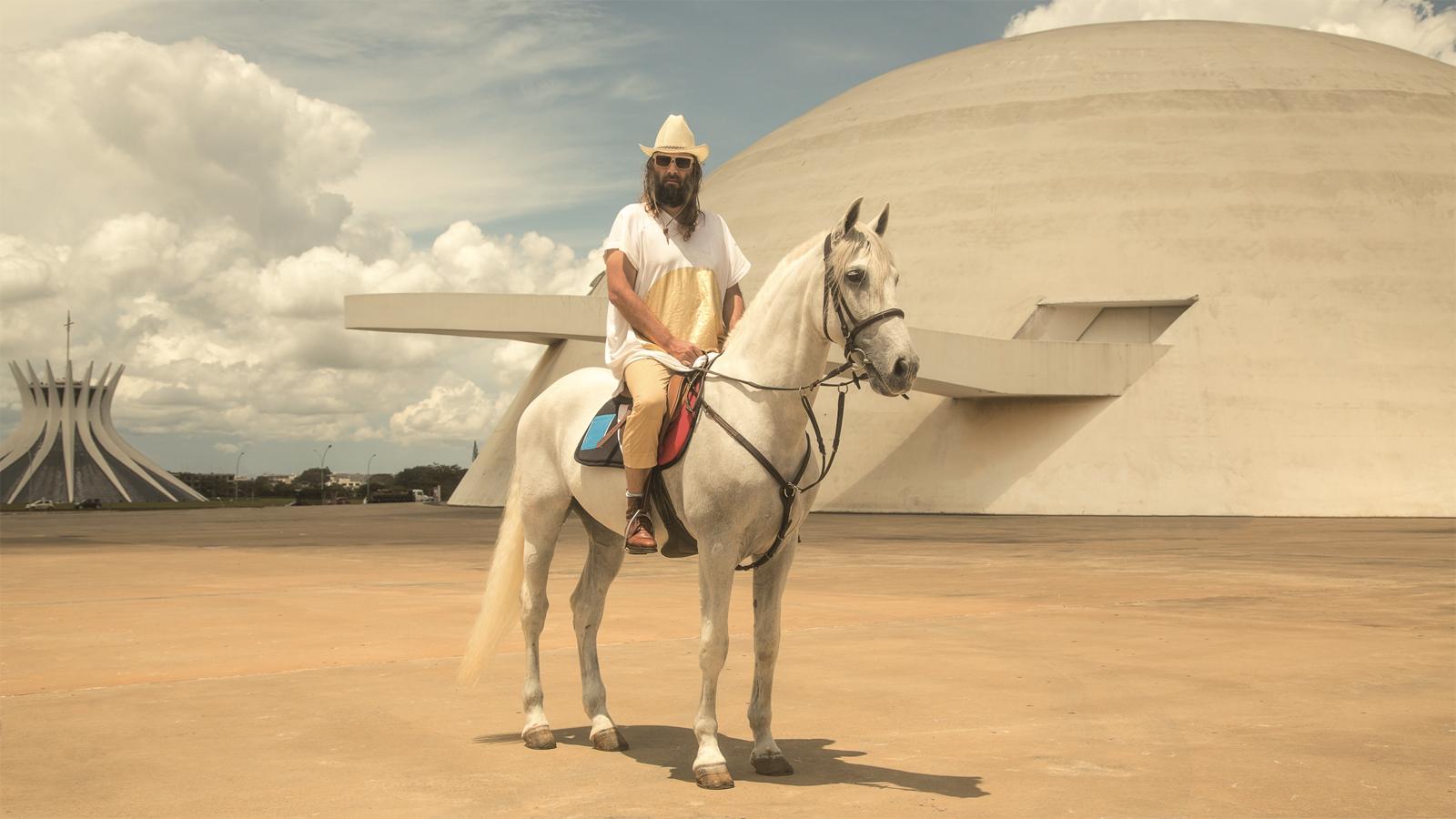 Sebastien Tellier Aller vers le soleil Zufälligerweise mit schwerem