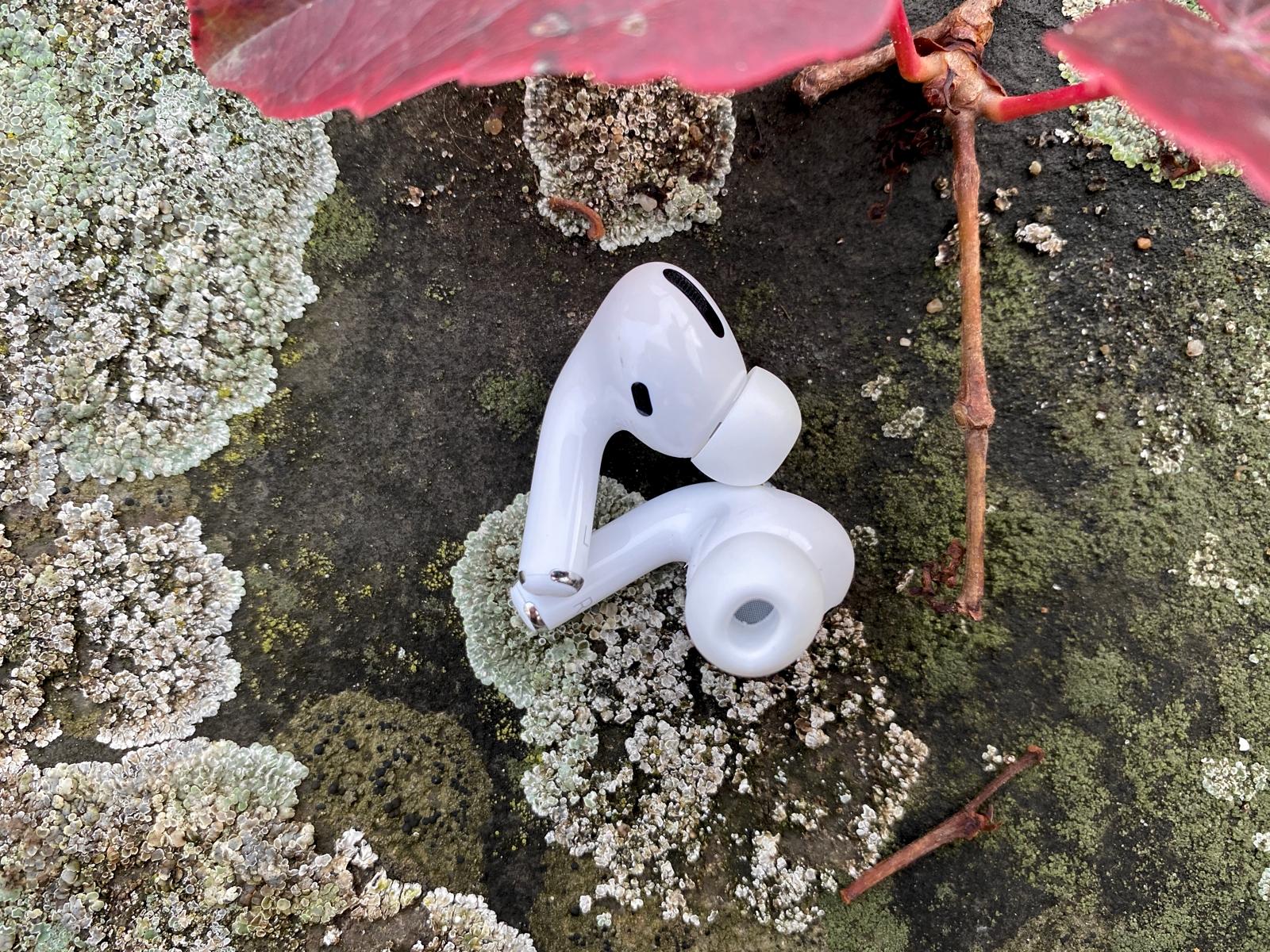 Review Apple AirPods Pro Closer