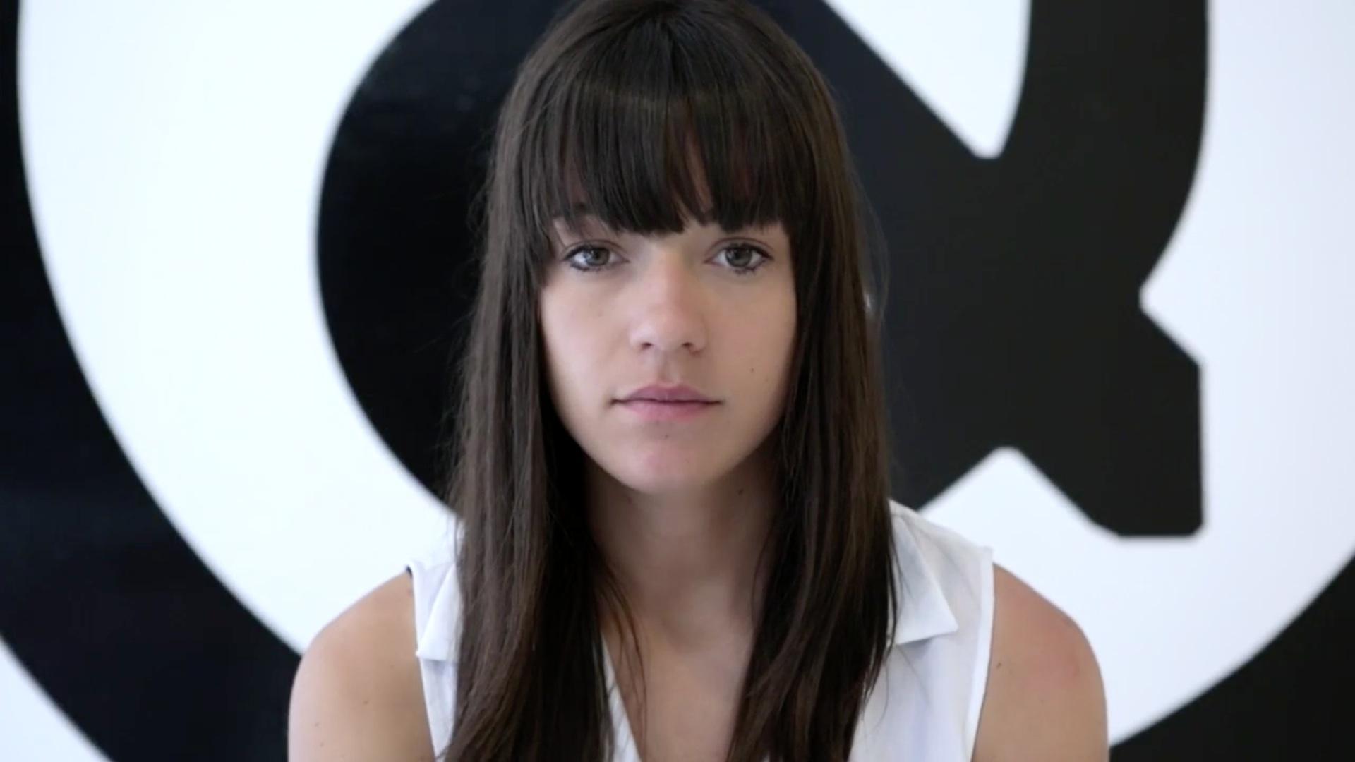 <b>Jessica Walsh</b> - Stefan Sagmeisters bessere Hälfte im Video-Porträt | Das <b>...</b> - jessica-walsh-x